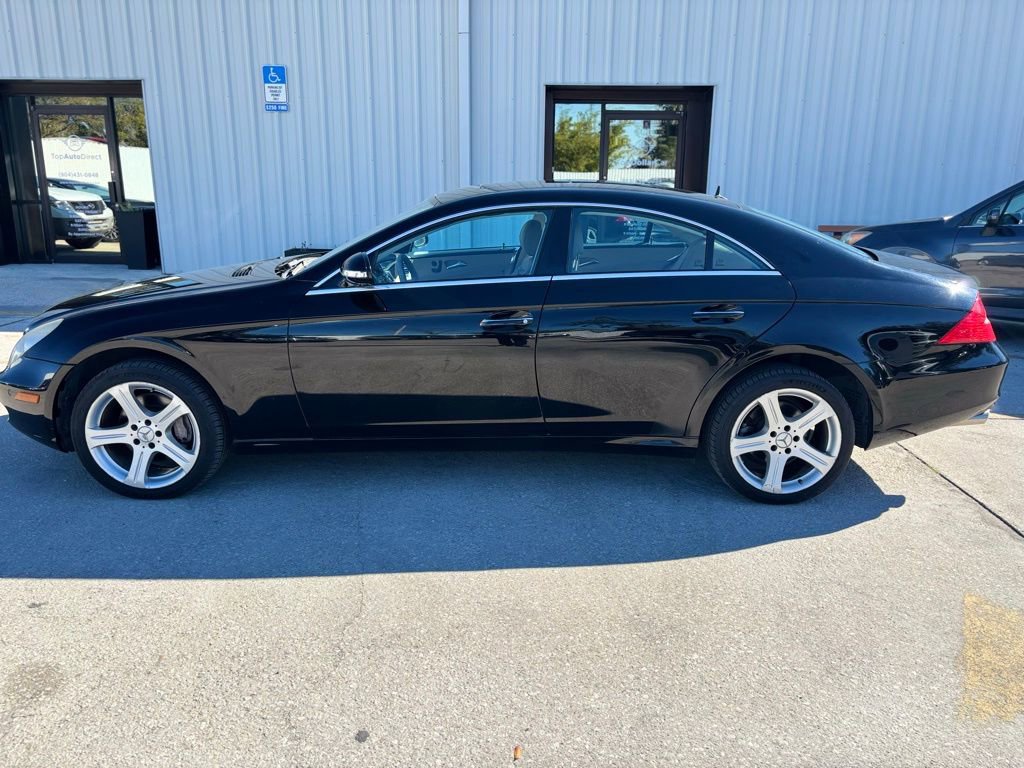 Used 2006 Mercedes-Benz CLS 500 image 2