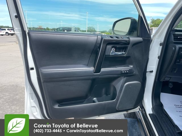 Used 2021 Toyota 4Runner Nightshade AWD/4WD image 18