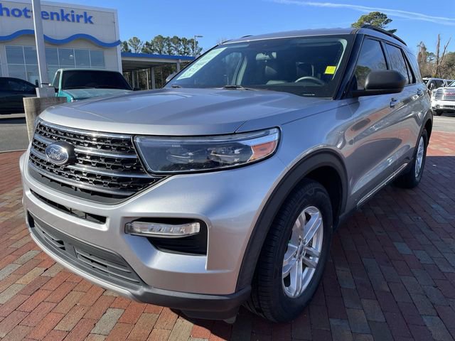 Used 2021 Ford Explorer XLT w/ Equipment Group 202A image 1