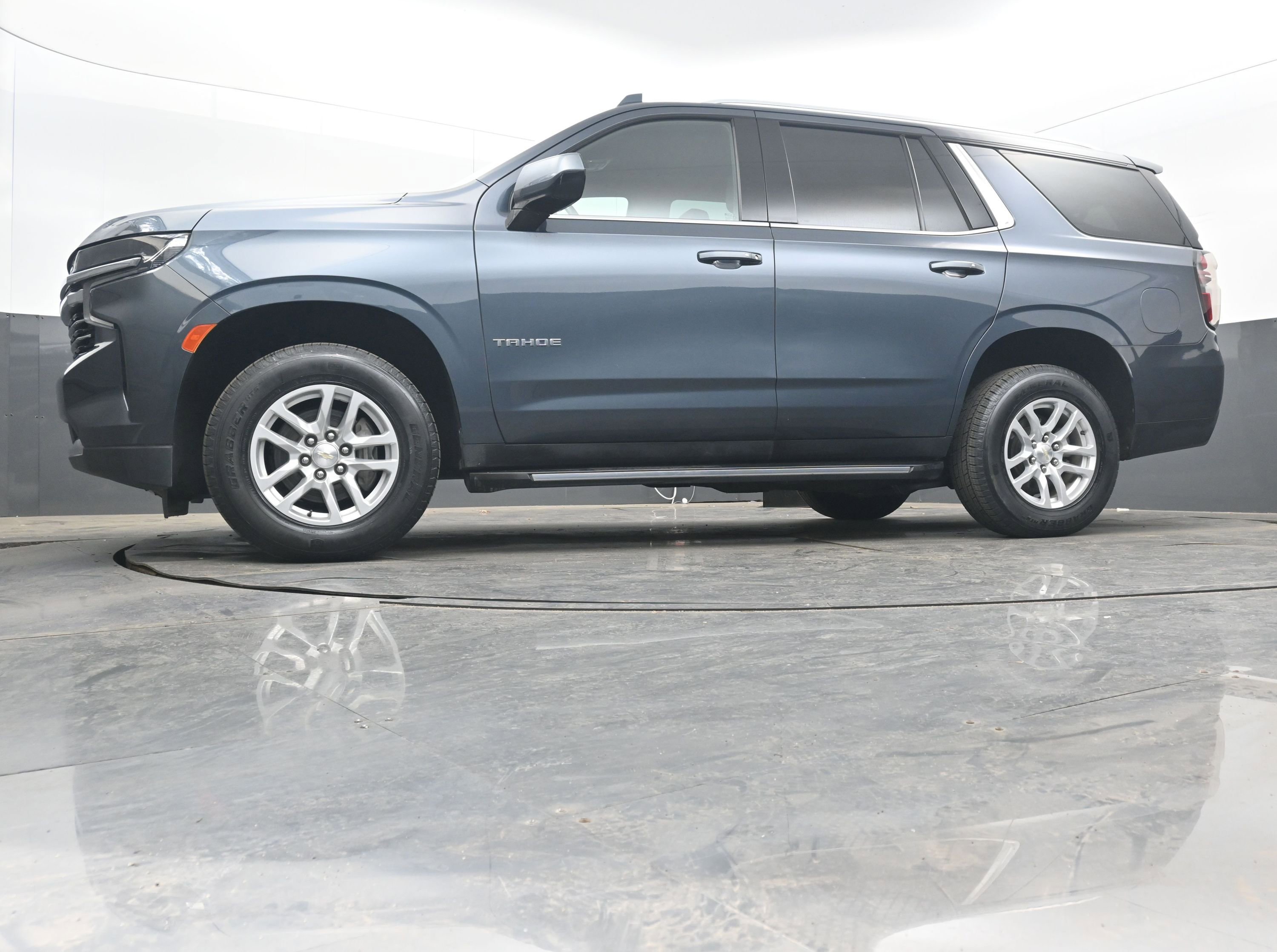 Used 2021 Chevrolet Tahoe LT image 23