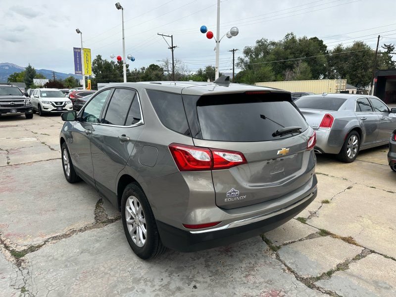 Used 2018 Chevrolet Equinox LT FWD image 5