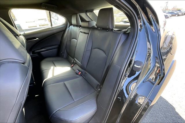 New 2026 Lexus UX 300h AWD image 10