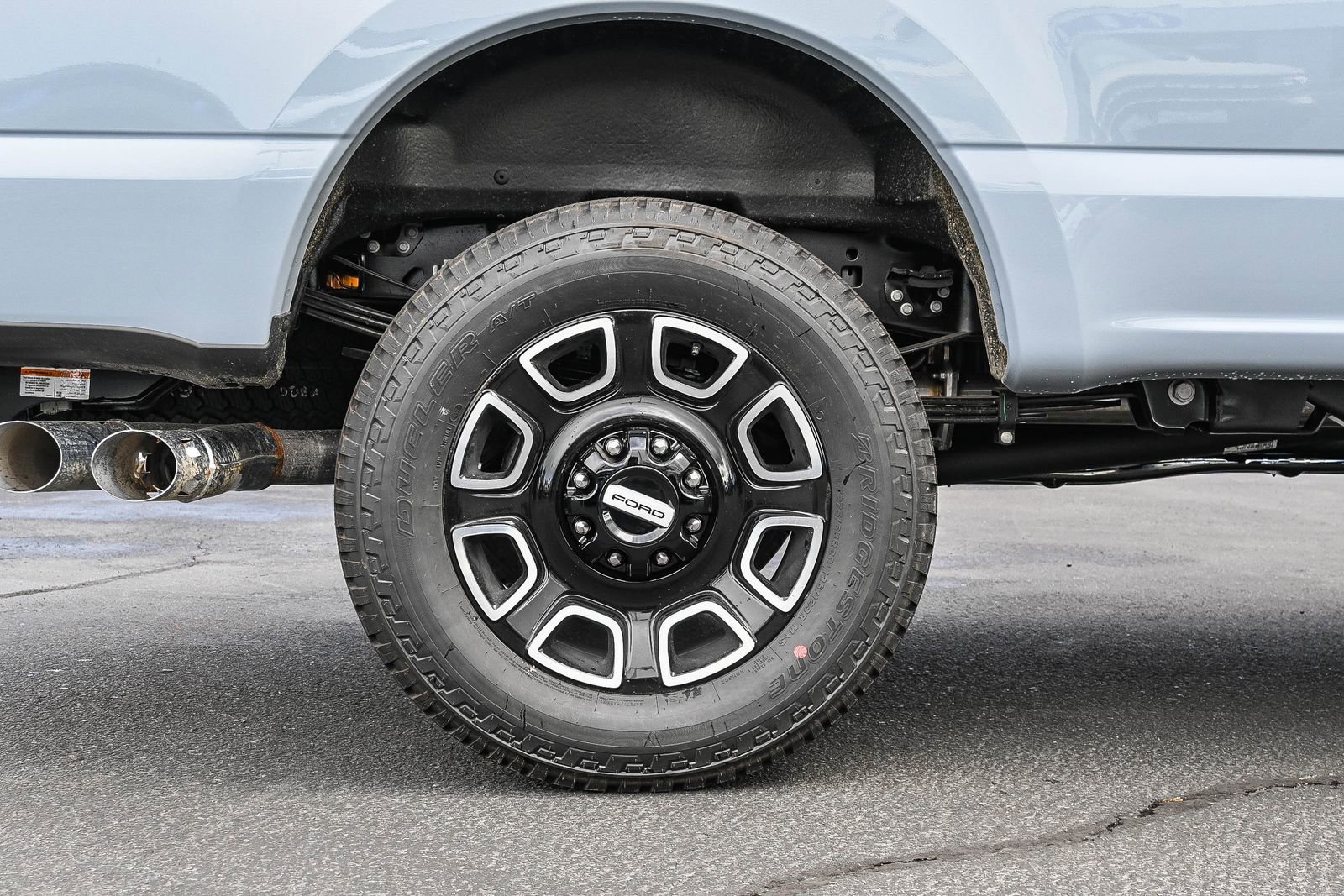 New 2026 Ford F350 Platinum image 9