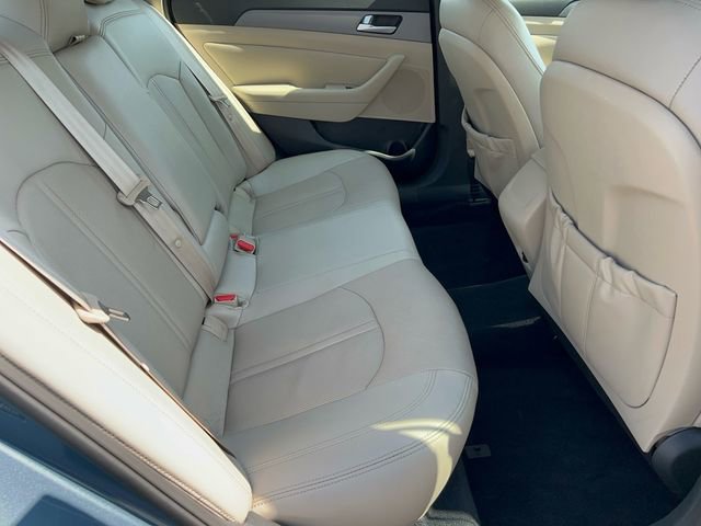 Used 2015 Hyundai Sonata SE w/ Option Group 09 image 18