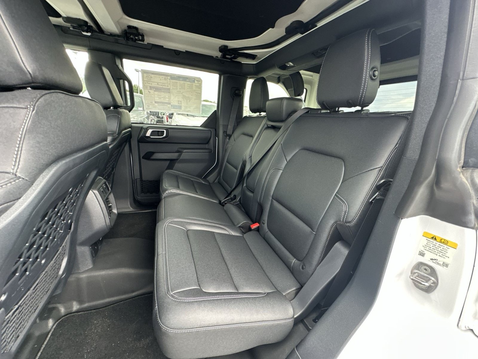 New 2025 Ford Bronco Badlands AWD/4WD image 32