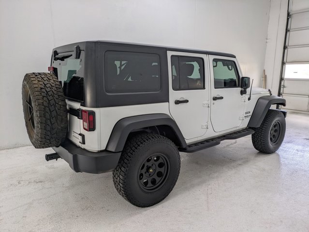Used 2016 Jeep Wrangler Unlimited Sport w/ Connectivity Group image 5