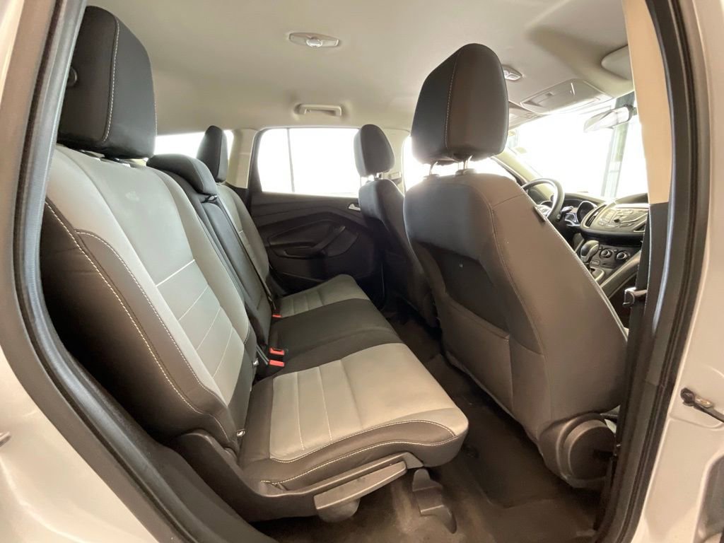 Used 2013 Ford Escape SE image 18