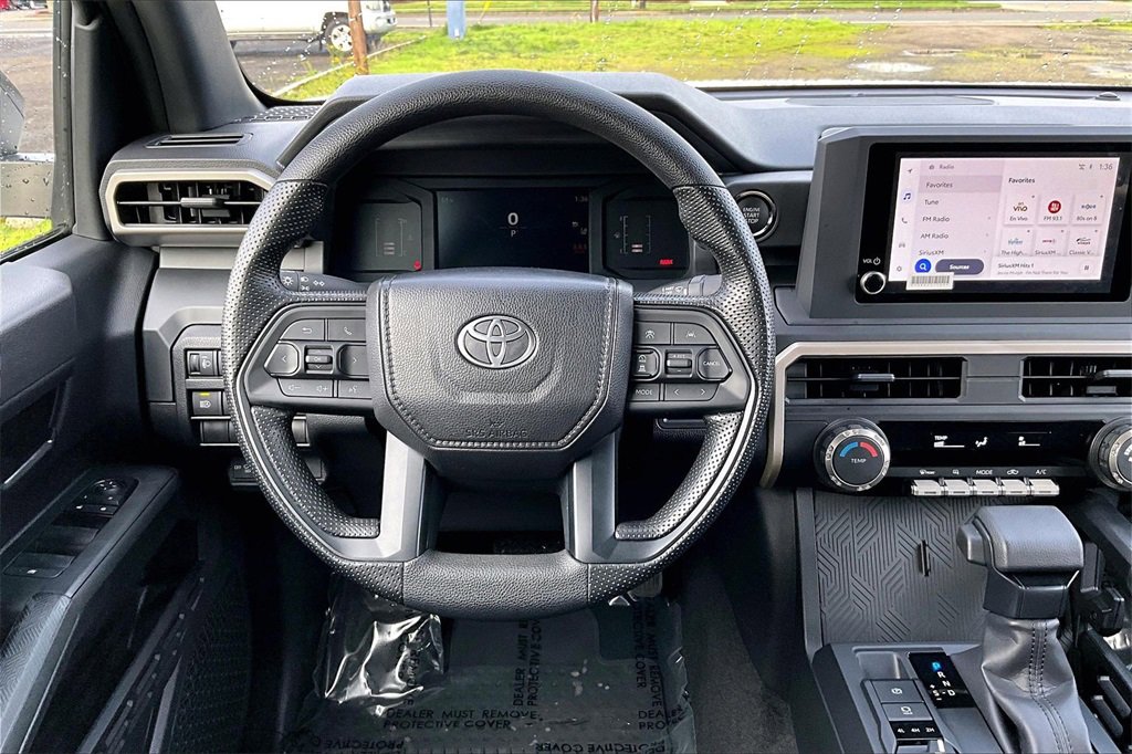 Used 2025 Toyota Tacoma SR image 7