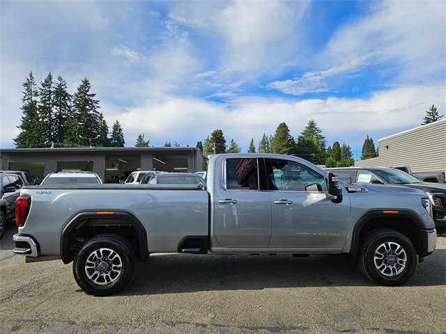 Used 2024 GMC Sierra 2500 SLE w/ SLE Convenience Package image 3