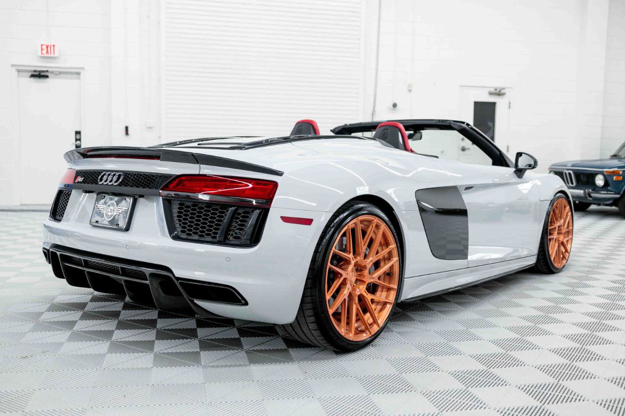 Used 2018 Audi R8 V10 plus image 7