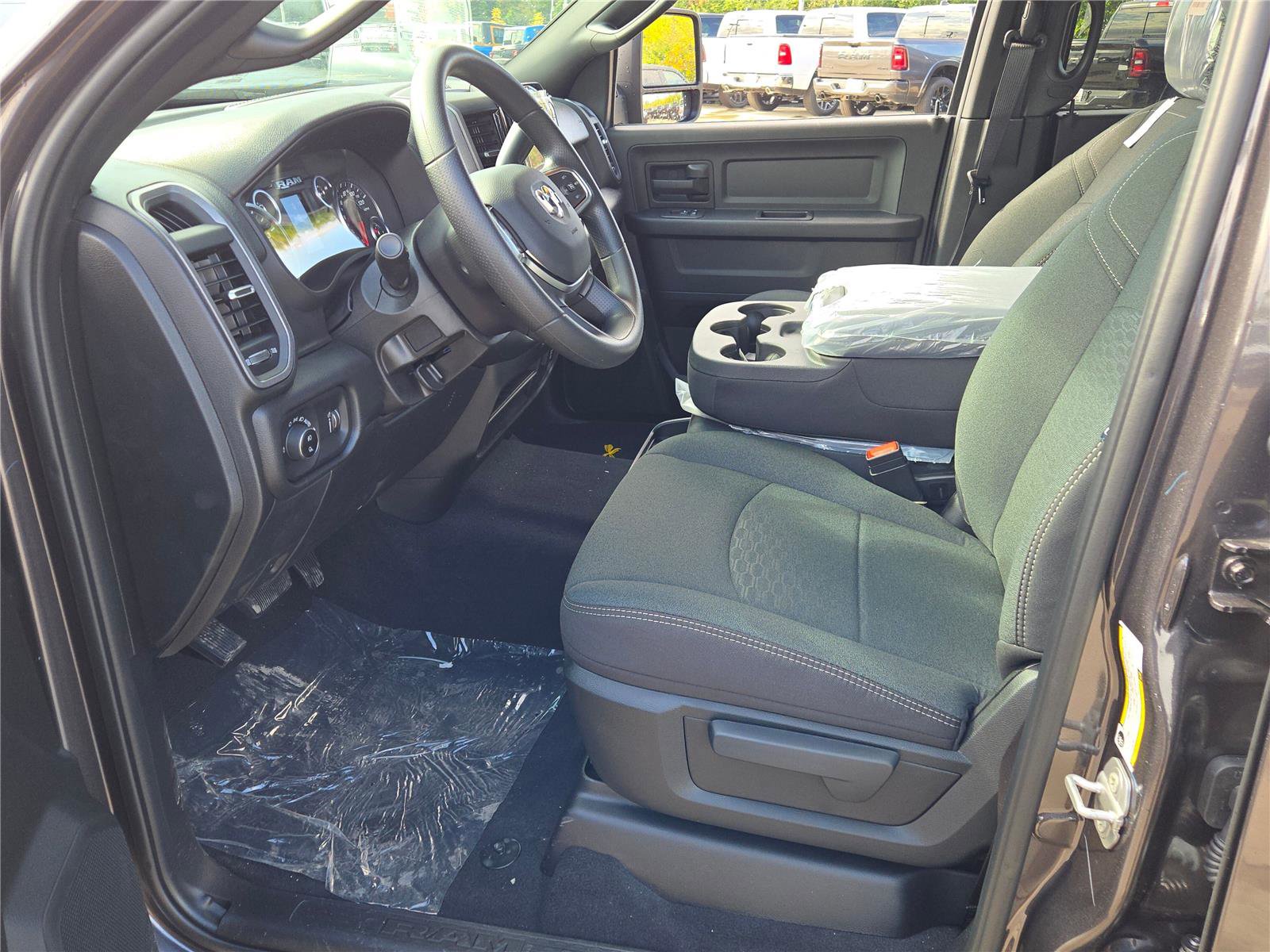 New 2026 RAM 3500 Tradesman image 25