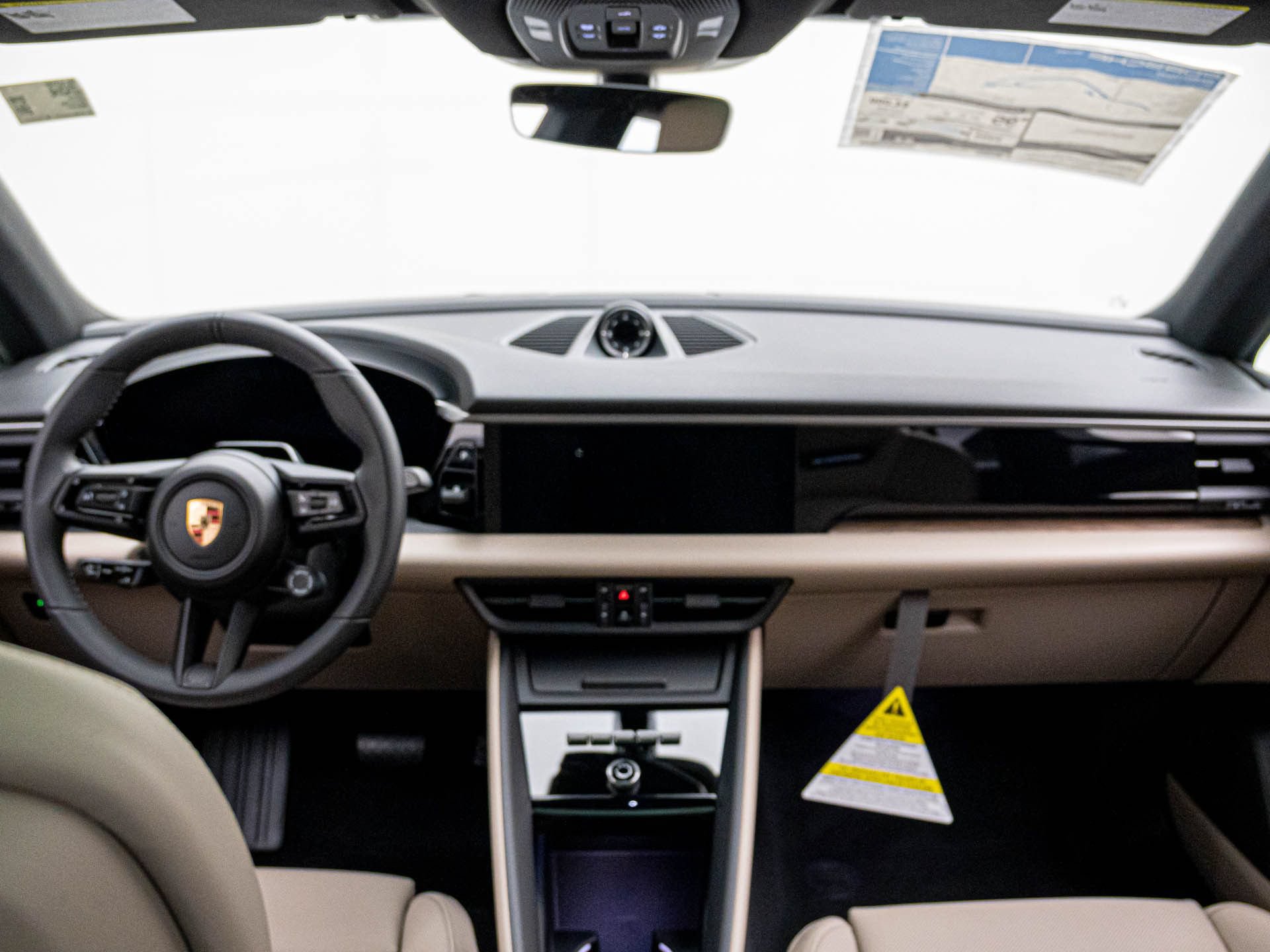 New 2026 Porsche Macan 4 Electric AWD/4WD image 11