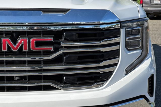 Used 2025 GMC Sierra 1500 SLT AWD/4WD image 53