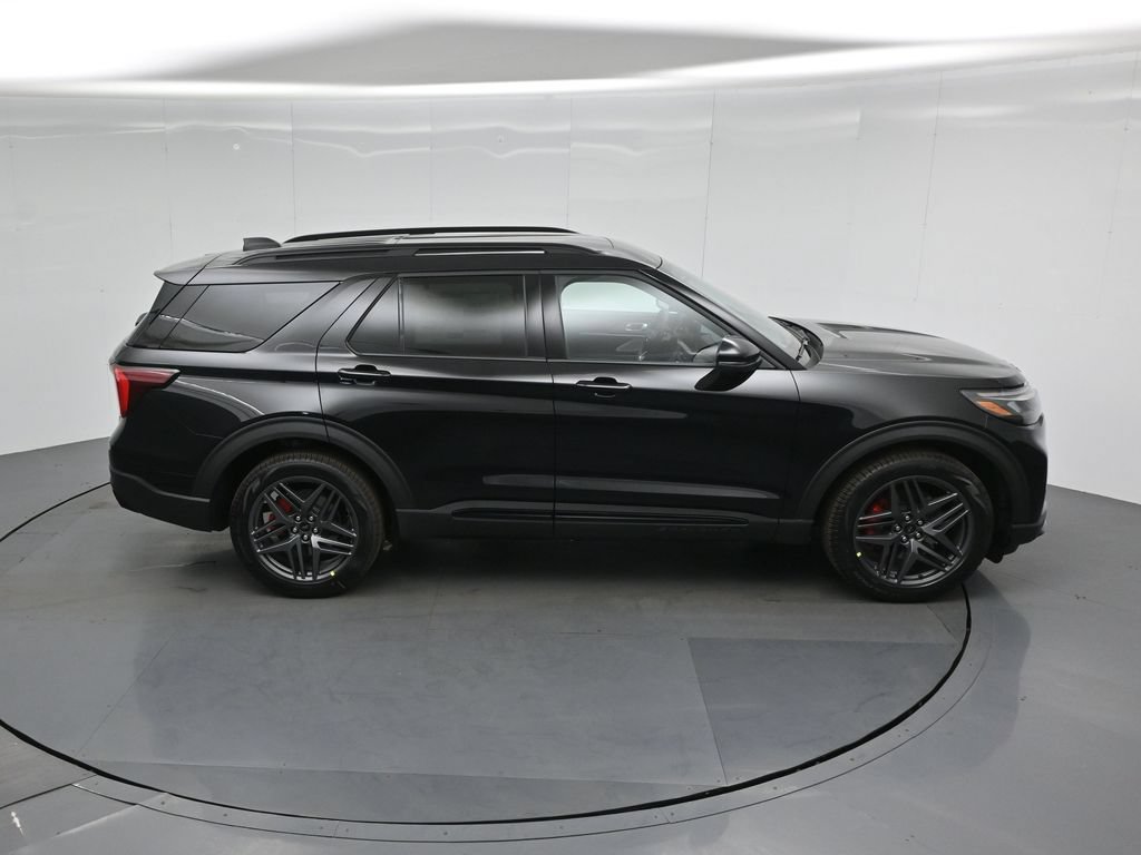 New 2026 Ford Explorer ST w/ Sun And Sound Package AWD/4WD image 39