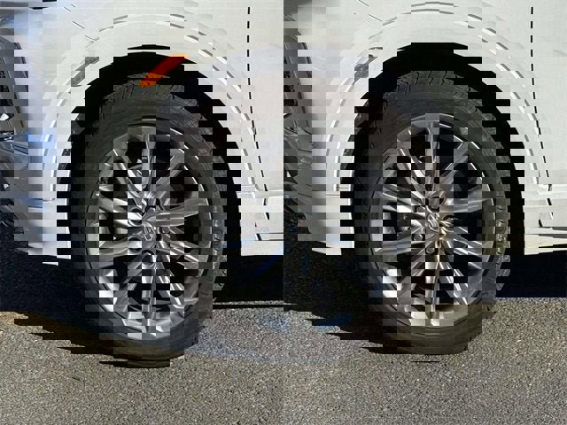 New 2024 Buick Encore GX Avenir w/ Avenir Technology Package image 7