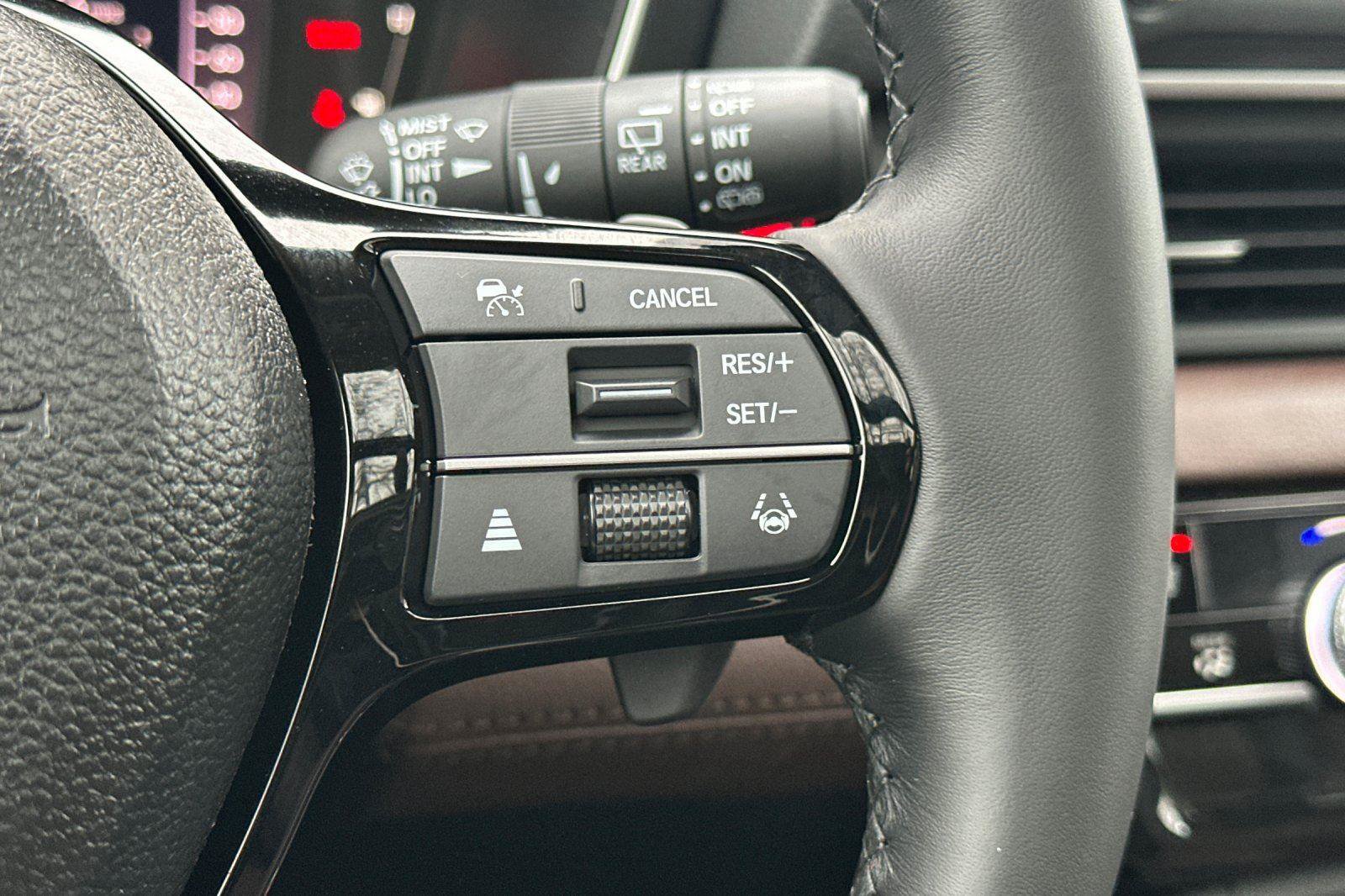 New 2026 Honda Pilot Touring image 30
