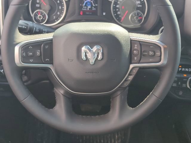 New 2026 RAM 1500 4x4 Crew Cab image 16