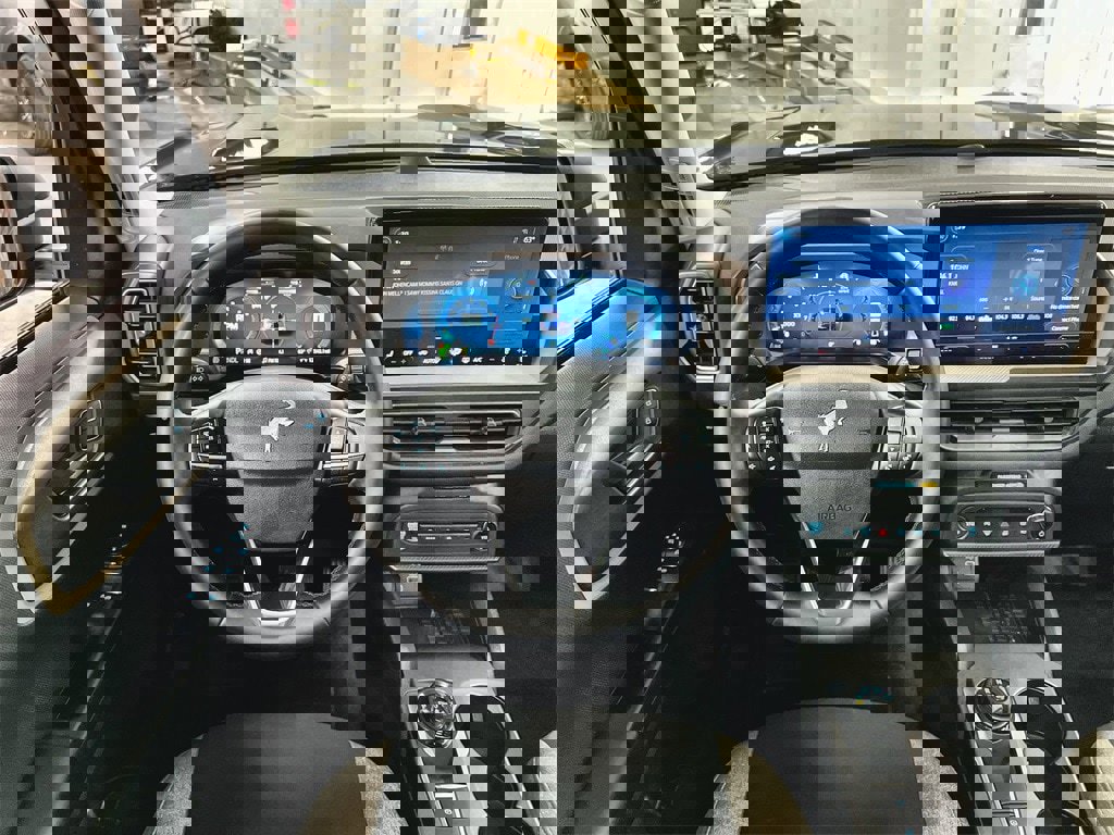 Used 2025 Ford Bronco Sport Big Bend w/ Convenience Package image 17