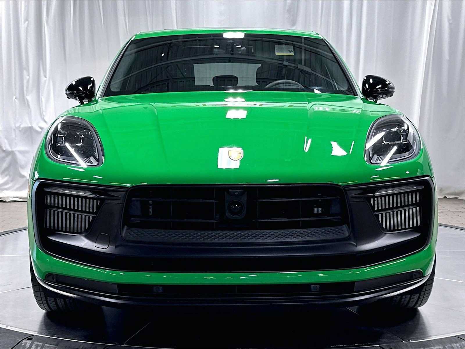 Used 2023 Porsche Macan GTS AWD/4WD image 12