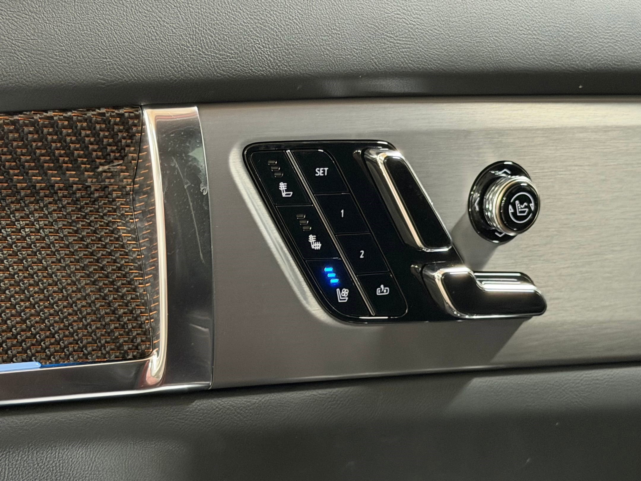 New 2026 Cadillac Vistiq Sport image 22