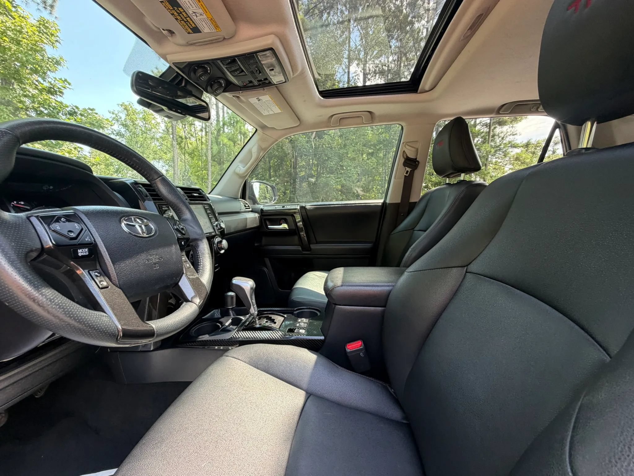 Used 2020 Toyota 4Runner TRD Off-Road Premium w/ Moonroof Package AWD/4WD image 11