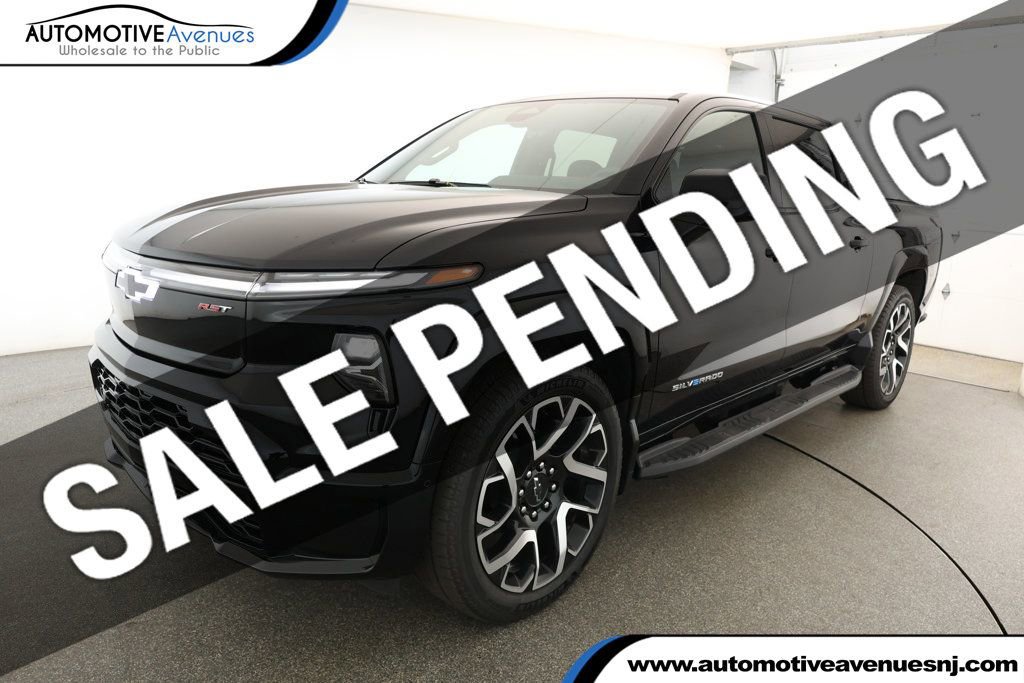 Used 2024 Chevrolet Silverado EV RST image 1