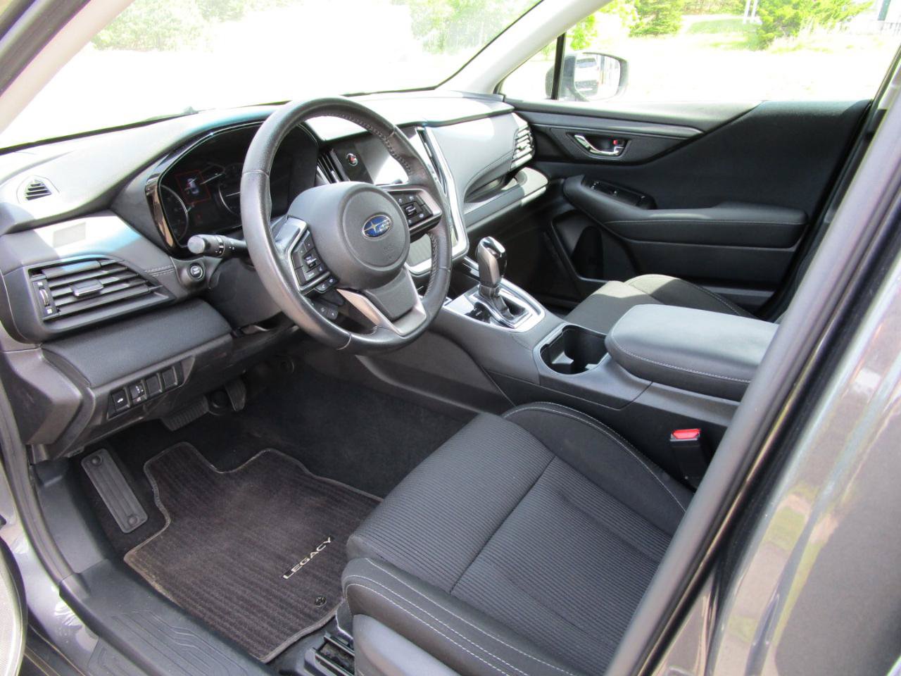 Used 2020 Subaru Legacy Premium AWD/4WD image 9