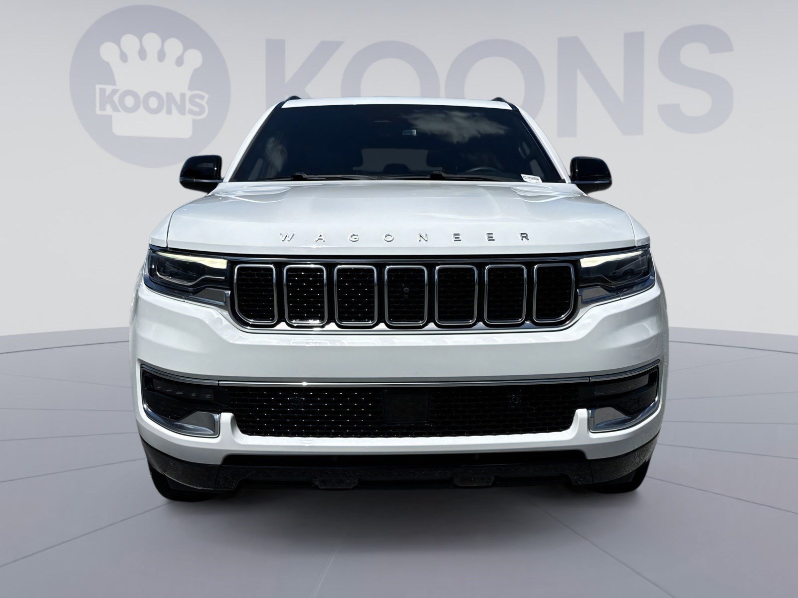 Used 2023 Jeep Wagoneer 4WD w/ Premium Group I image 11
