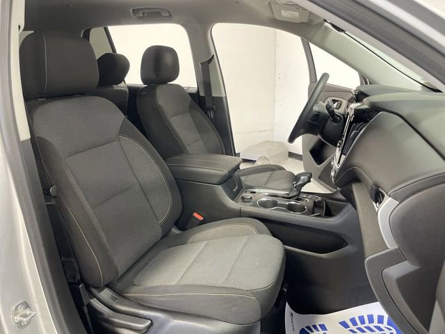 Used 2021 Chevrolet Traverse LS image 27