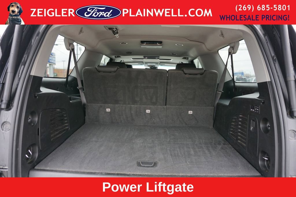 Used 2019 GMC Yukon XL SLT w/ Graphite Performance Edition image 10