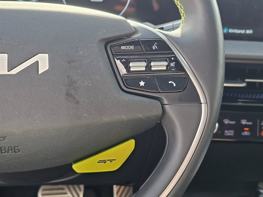 Certified 2023 Kia EV6 GT AWD/4WD image 36