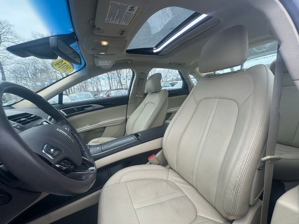 Used 2014 Lincoln MKZ w/ Equipment Group 102A Reserve image 38