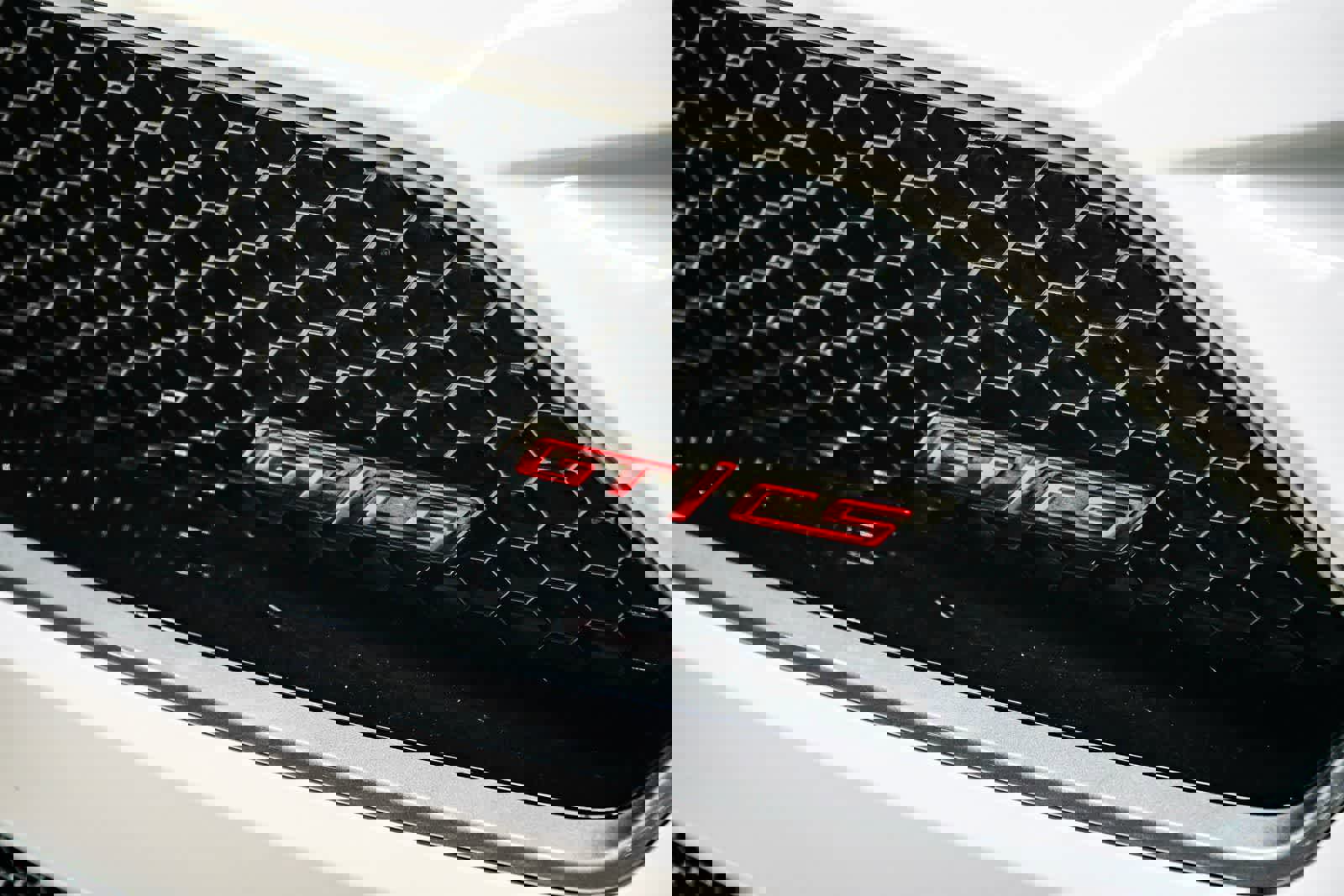 Used 2023 Ford Mustang GT Premium w/ Equipment Group 401A image 9