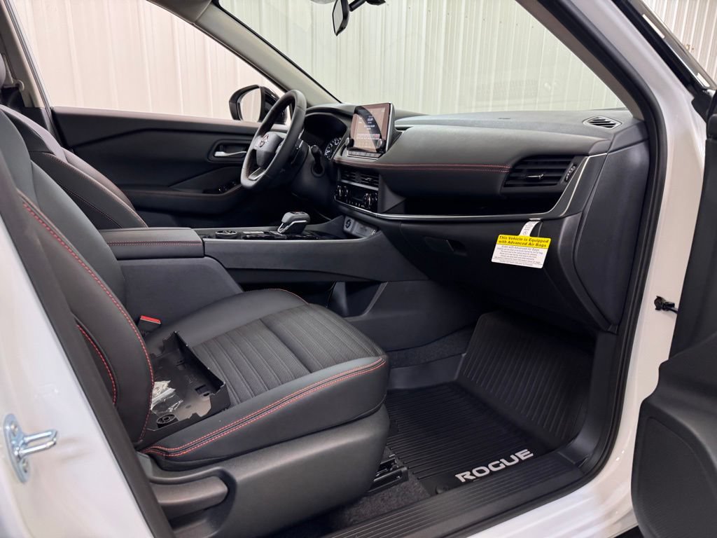 New 2026 Nissan Rogue SV AWD/4WD image 26