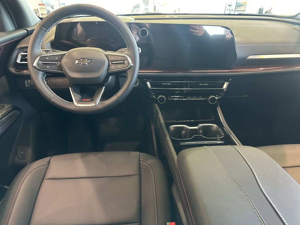 New 2026 Chevrolet Traverse Z71 w/ Driver Confidence Package AWD/4WD image 20