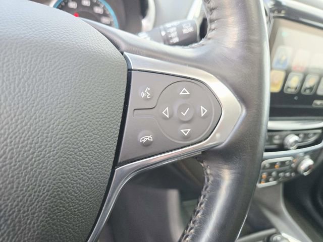 Used 2018 Chevrolet Traverse LT image 23