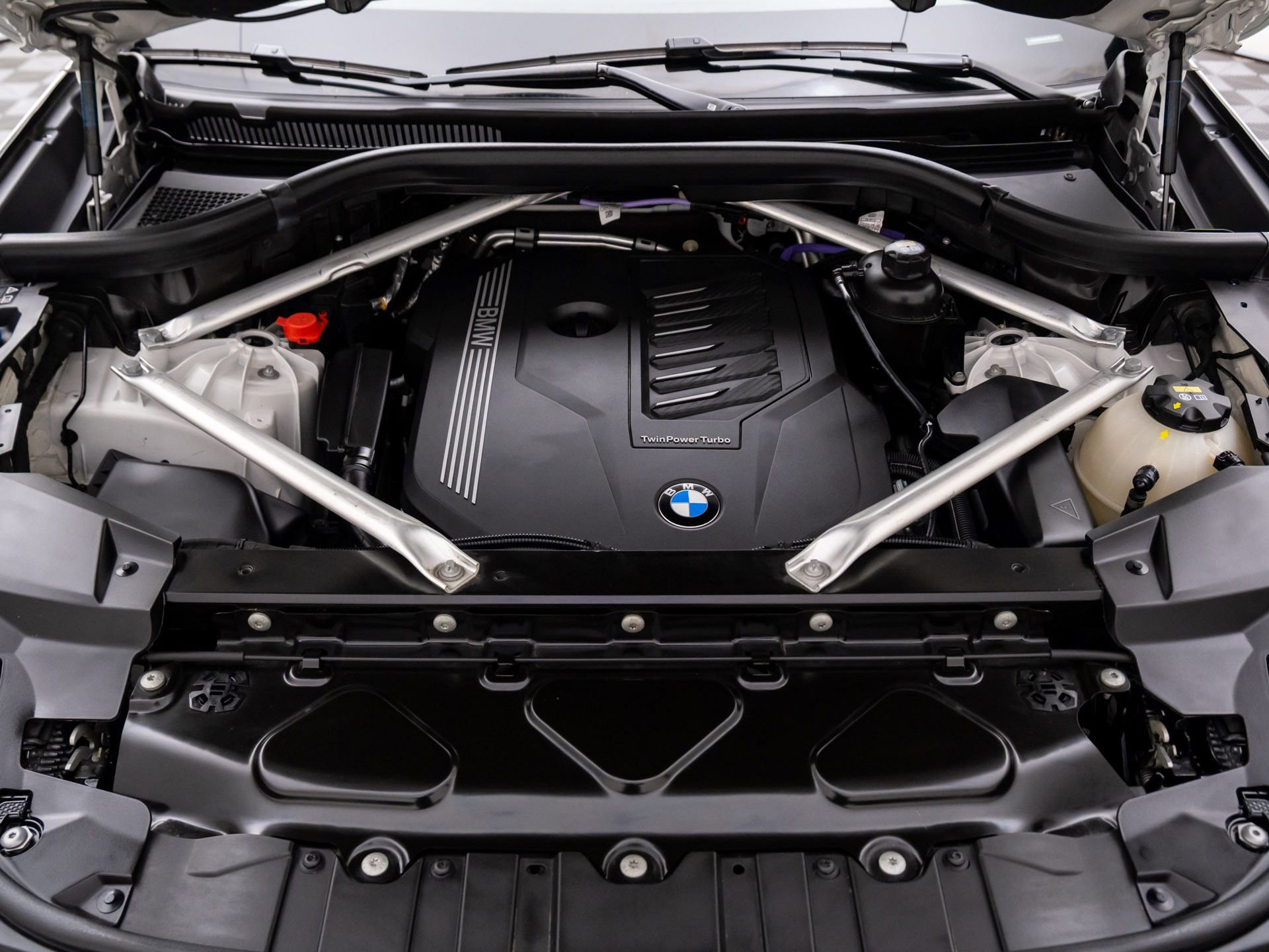 Certified 2023 BMW X5 xDrive40i w/ M Sport Package image 32