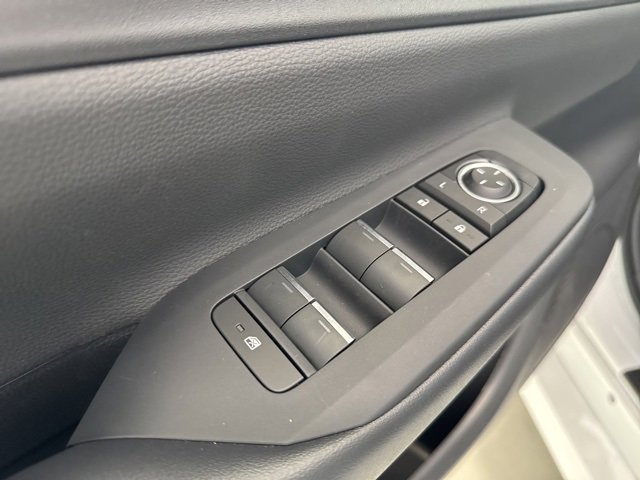 Used 2025 Toyota Prius LE image 17