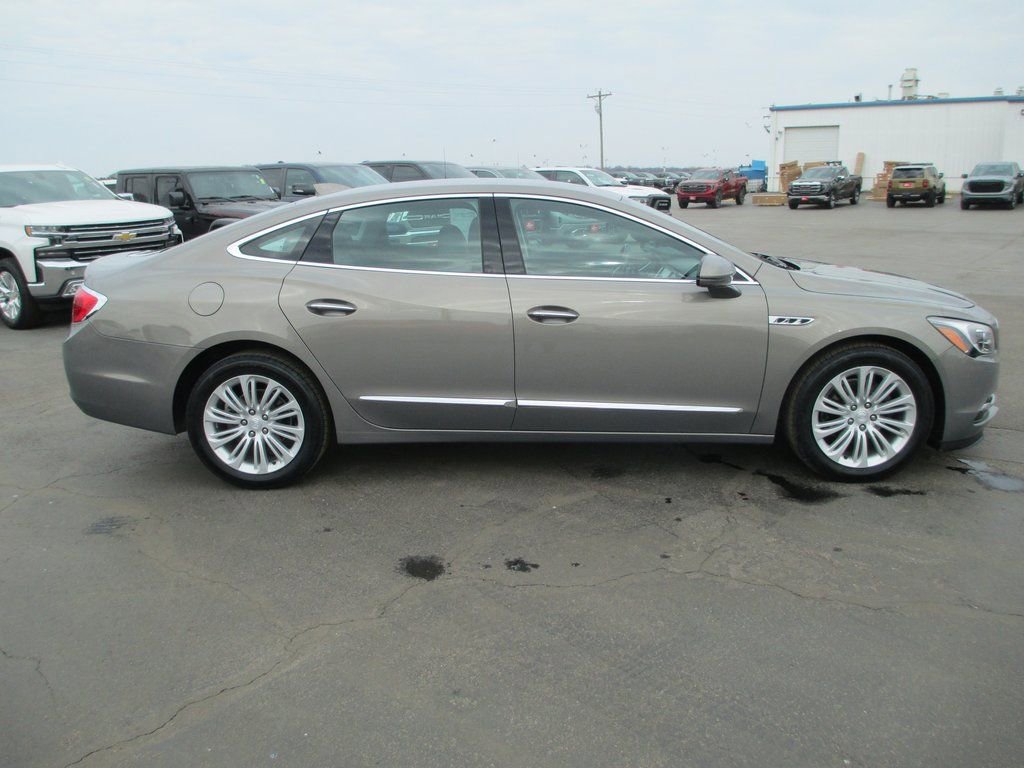 Used 2019 Buick LaCrosse Essence w/ Sights and Sounds Package image 5