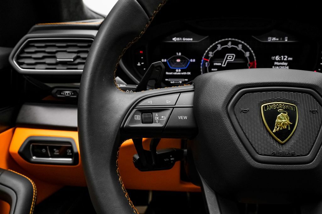 Used 2024 Lamborghini Urus S AWD/4WD image 19
