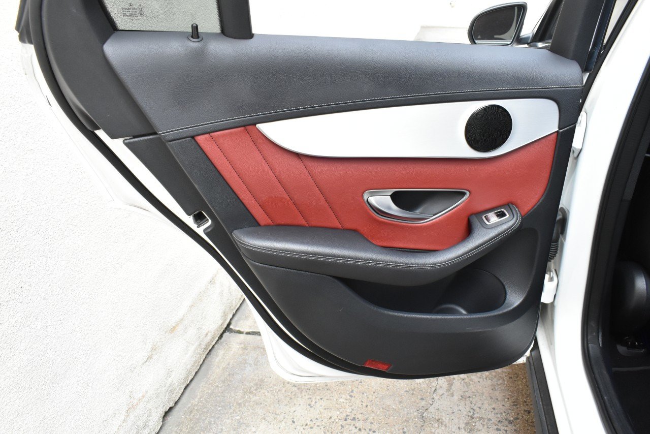 Used 2022 Mercedes-Benz GLC 43 AMG 4MATIC image 17