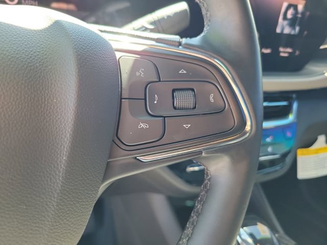 Used 2024 Buick Envista Avenir FWD image 23