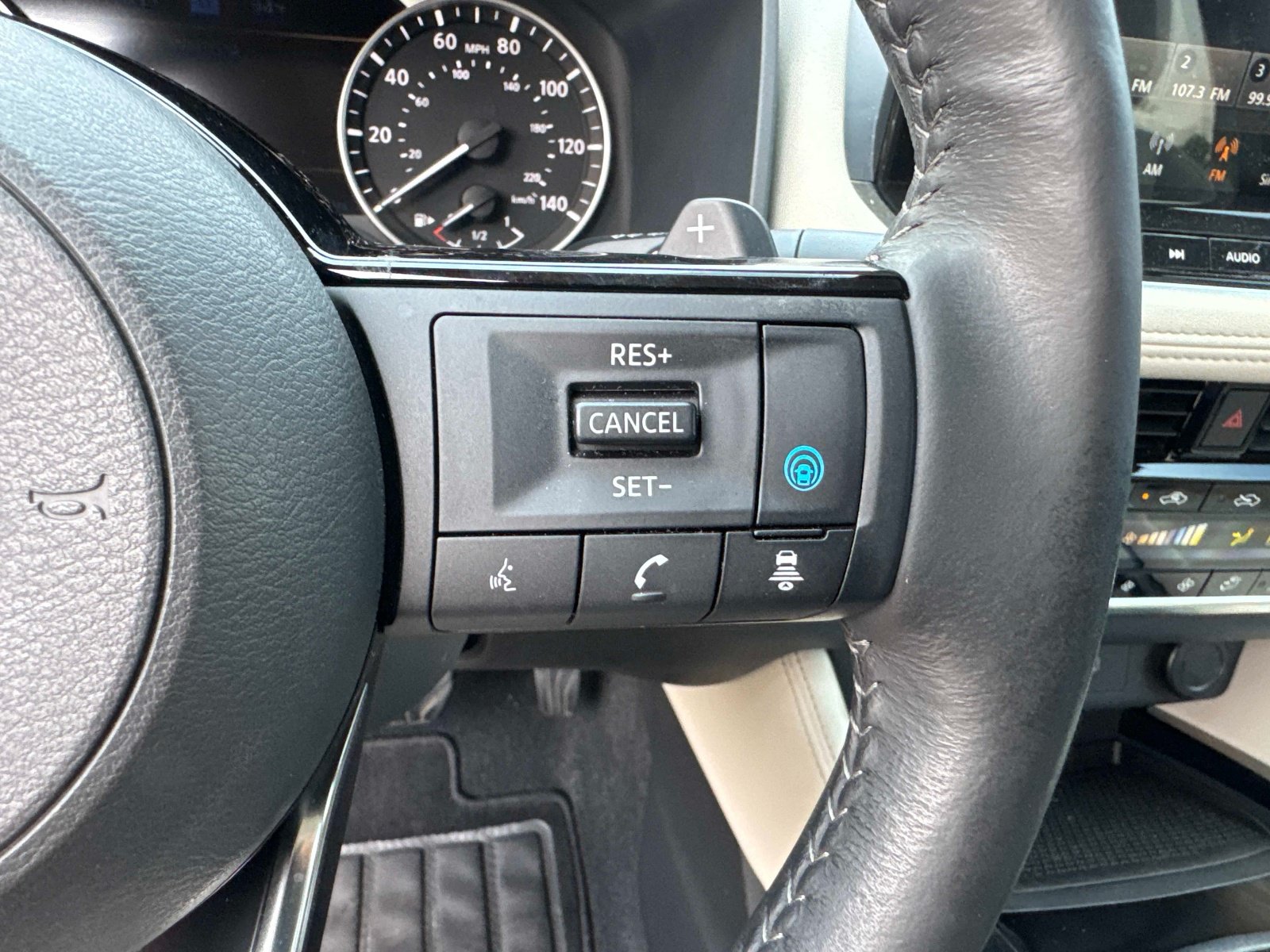 Used 2021 Nissan Rogue SL w/ Premium Package FWD image 30