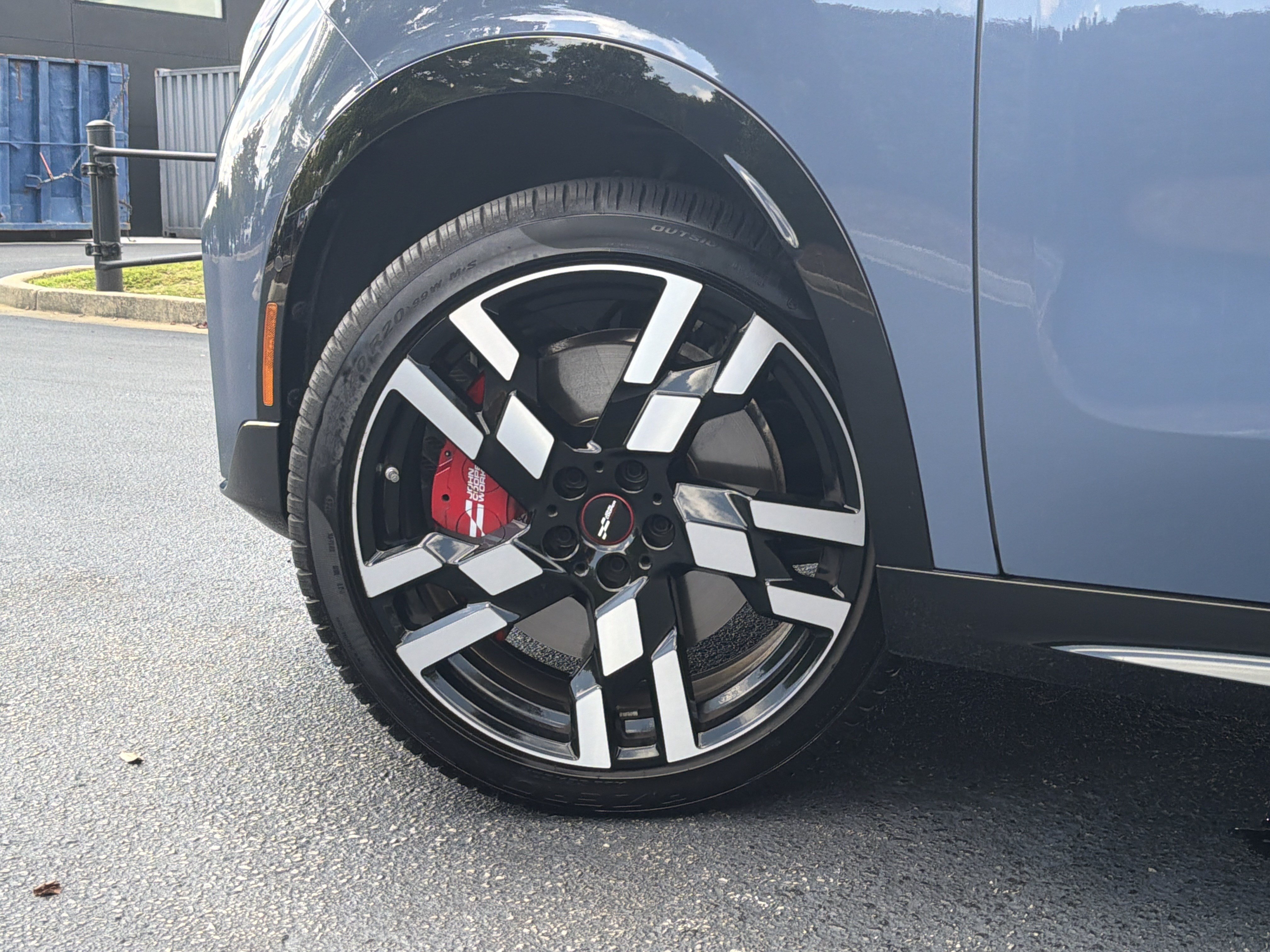Used 2025 MINI Cooper Countryman John Cooper Works w/ Comfort Package Max AWD/4WD image 18