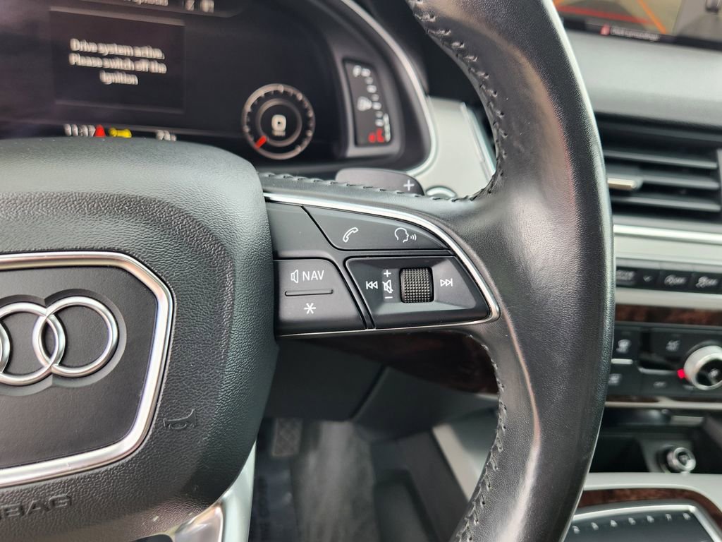 Used 2019 Audi Q7 2.0T Premium Plus w/ Premium Plus Package AWD/4WD image 17