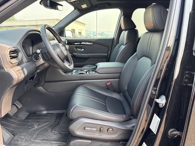 Used 2026 Honda Pilot TrailSport image 16