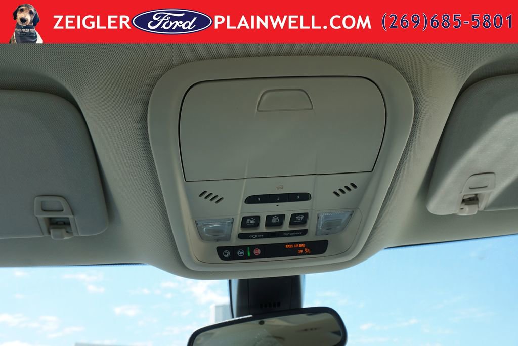 Used 2023 Buick Enclave Essence w/ Experience Buick Package AWD/4WD image 31