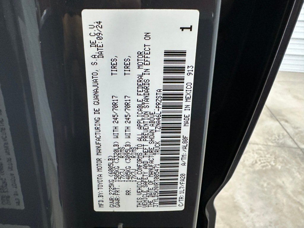 Used 2024 Toyota Tacoma SR AWD/4WD image 37