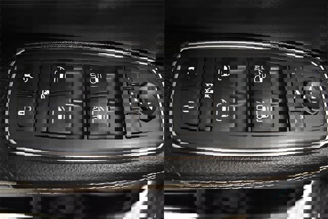 Used 2020 RAM 1500 Laramie w/ Sport Appearance Package image 16