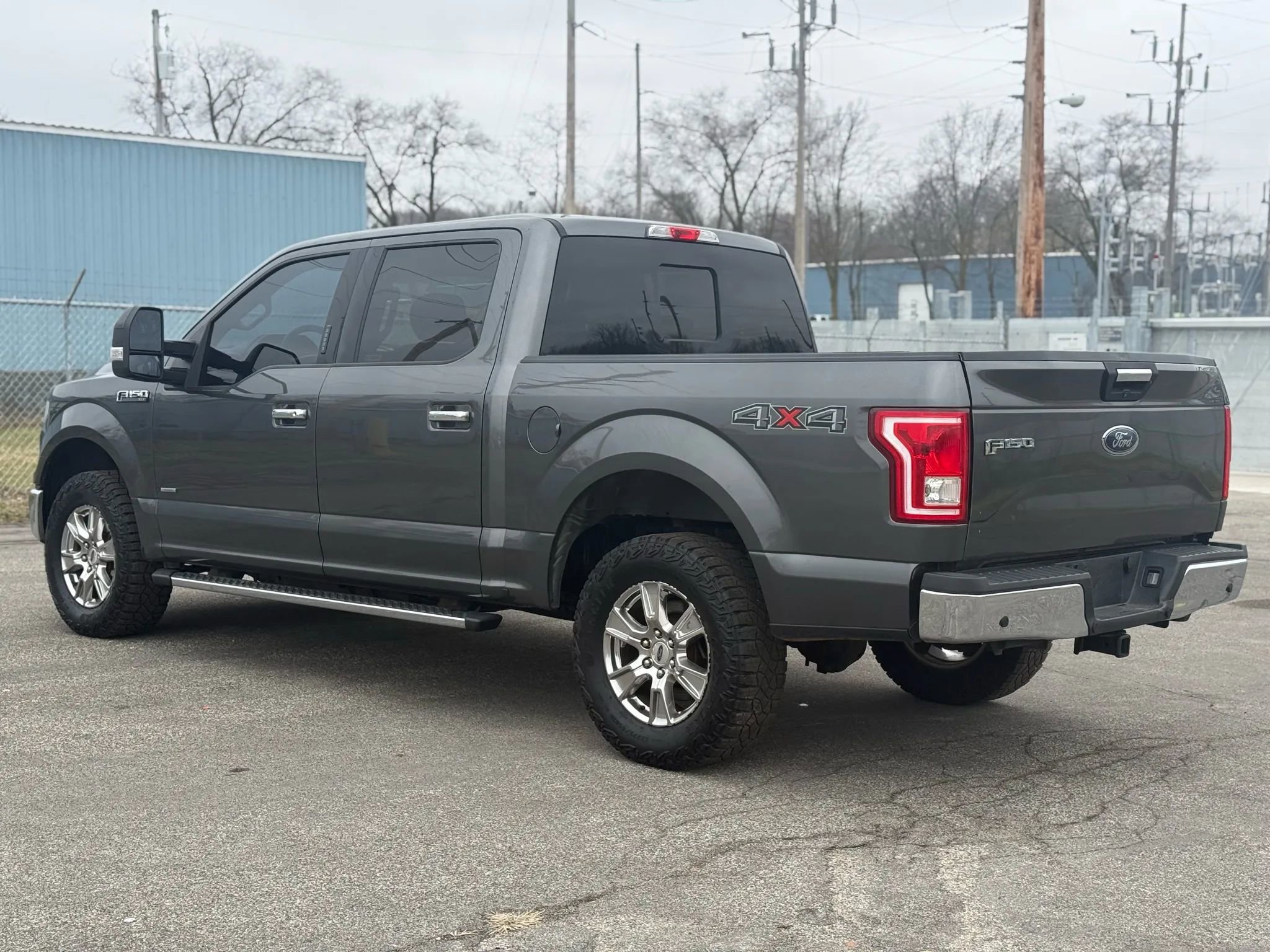 Used 2017 Ford F150 XLT w/ Equipment Group 302A Luxury AWD/4WD image 7